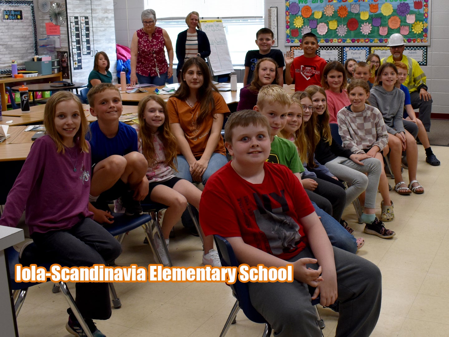 Iola-Scandinavia Elementary School Demonstration