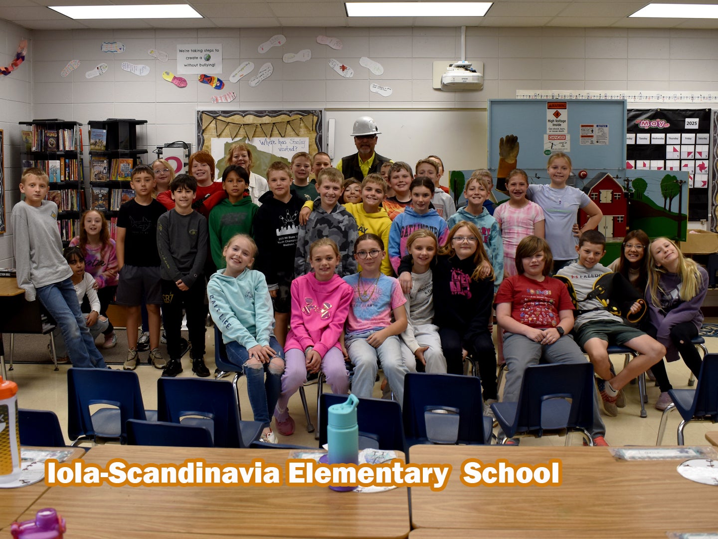 Iola-Scandinavia Elementary School Demonstration