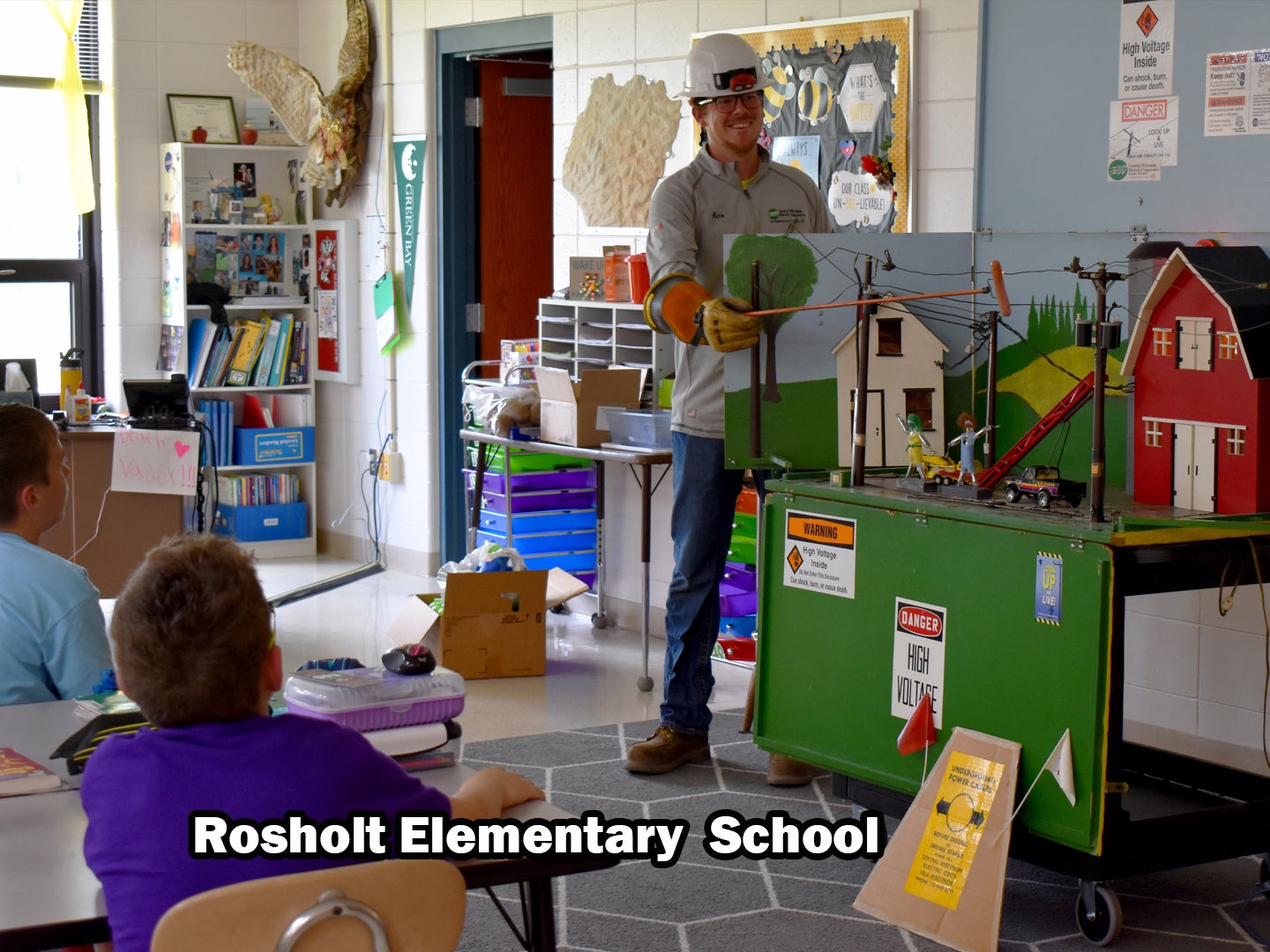 Rosholt Elementary School Demonstration